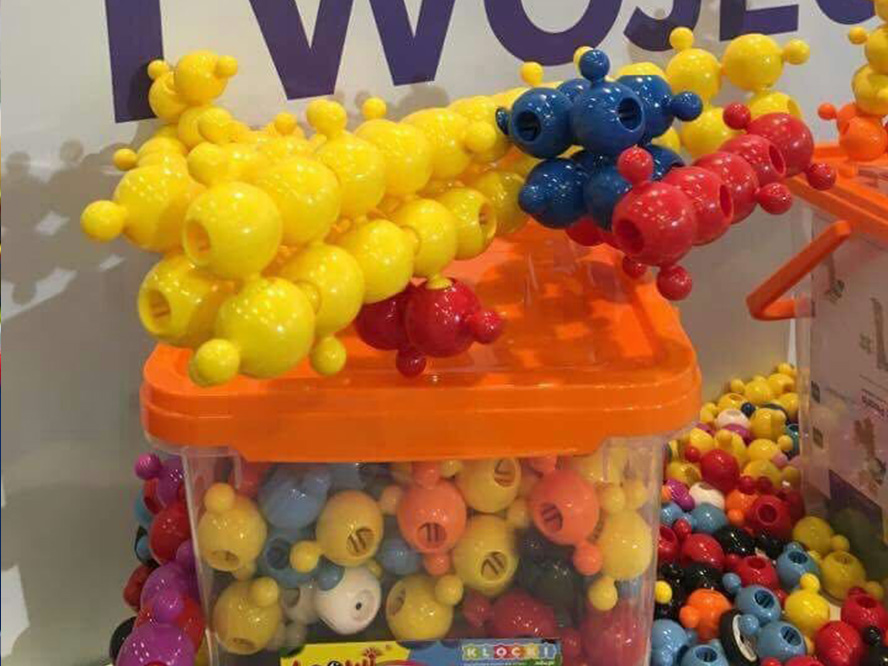 Ollineck, the exclusive distributor of Loowi Big Magic Pearls in Poland kindergarten channel, showing in KIDS' TIME, 8th International Fair of Toys and Products for Mother and Child KIDS' TIME, 23-25 February 2017, d