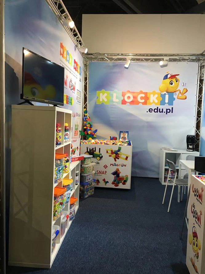 Loowi & Ollineck @ Spielwarenmesse 2020, Hall 4 Booth C-59