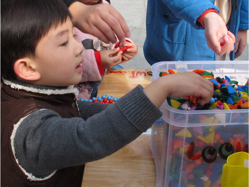 这么多颜色，我选一选。