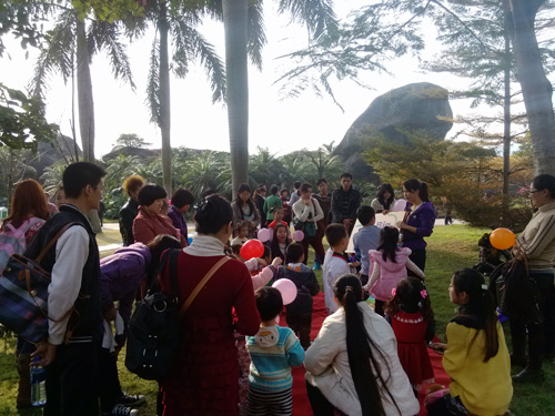 1多米诺教育南湖公园恐龙主题英语亲子活动