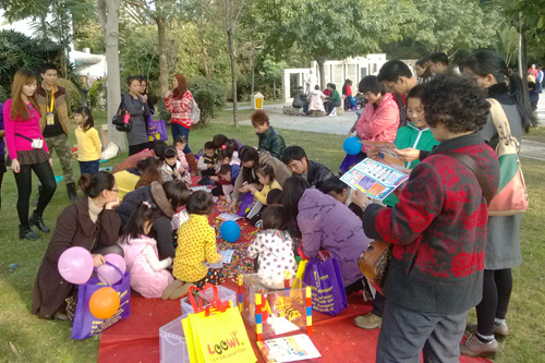 2乐为艺术玩具DIY体验比赛进行中